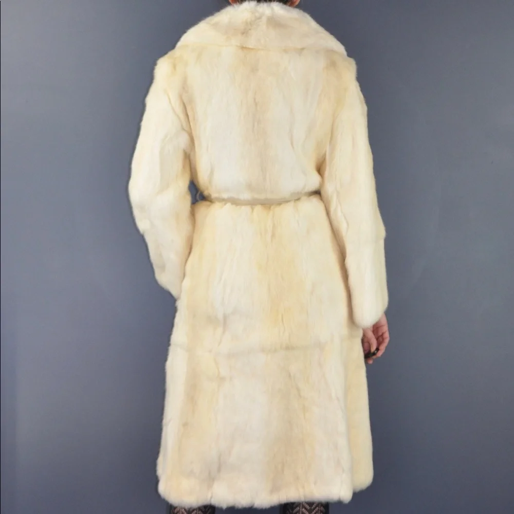 Vintage Fur Coat - Picture 3 of 6